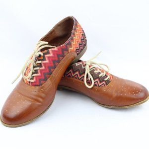 Black Poppy Chevron Oxford Shoes